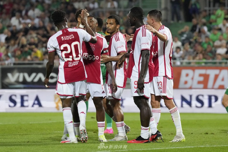 与此同时 与此同时